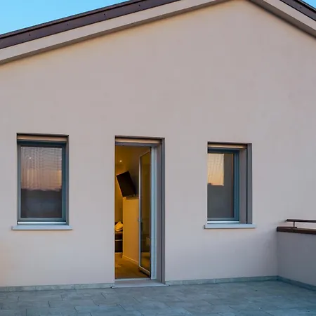 Alloggi Celly Con Aria Condizionata E Terrazzo *