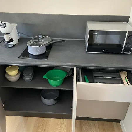 Apartment Alloggi Celly Con Aria Condizionata E Terrazzo